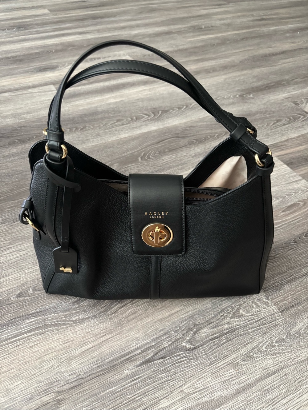 ⚜️RADLEY LONDON Shoulder Bag with Gold Hardware